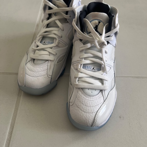 Jordan XIV 2022 - Picture 2 of 3